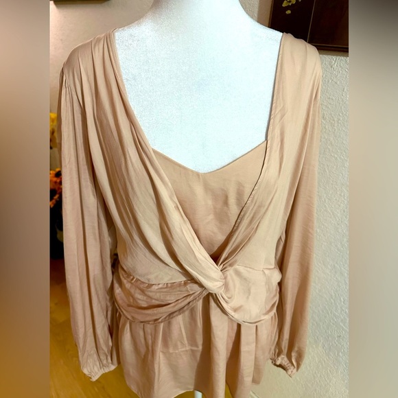 City chic twisted Love top plus size S - Picture 2 of 12